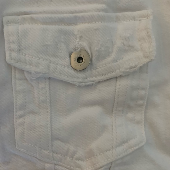 Zara Women’s White Distressed Denim Jacket Size M - Picture 3 of 5